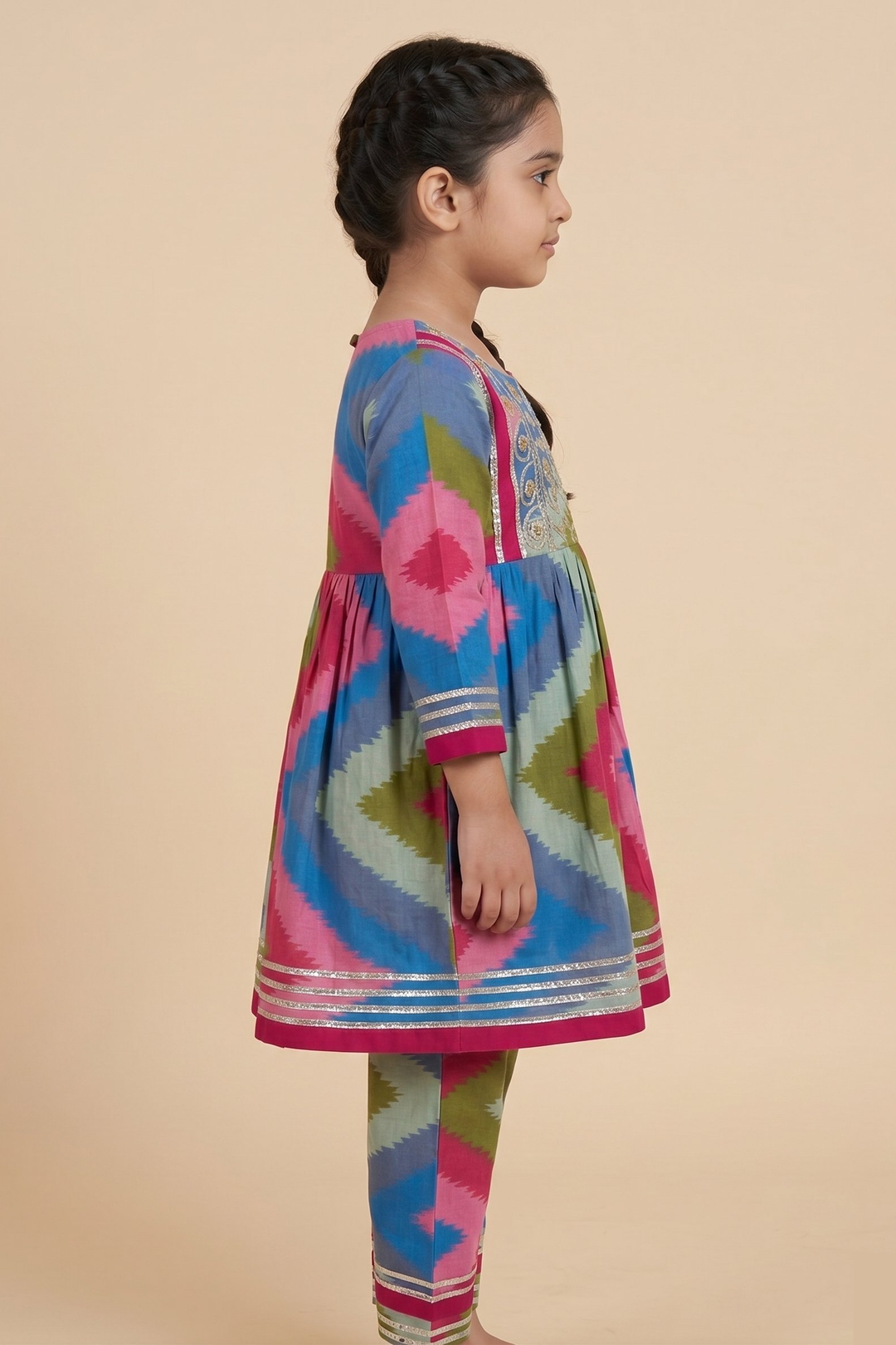 Rangrez Ikat Bloom Cotton Set